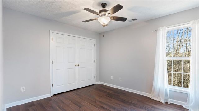 4146 Mcever Park Drive, Acworth, GA 30101