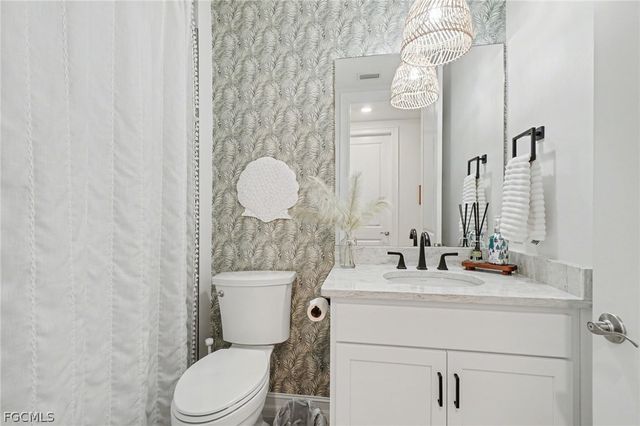 17770 Oleander AVE, Punta Gorda, FL 33982