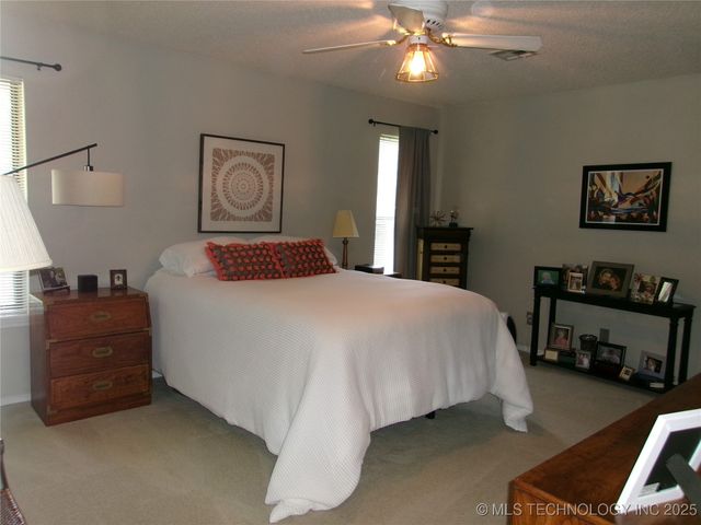 614 Hilltop Lane, Muskogee, OK 74403