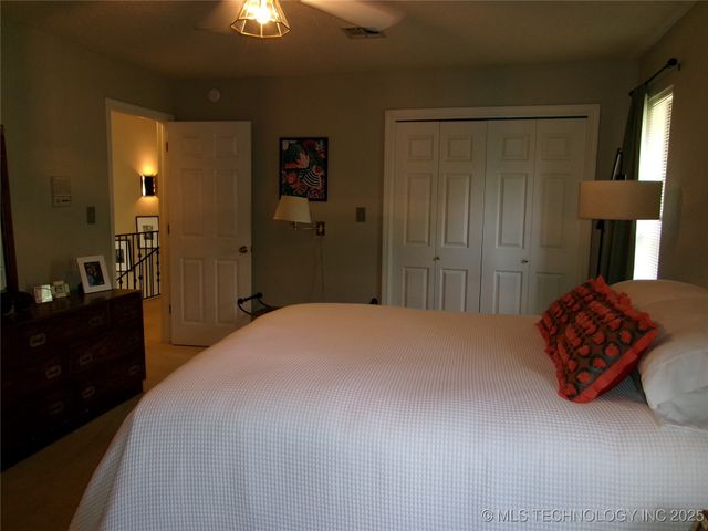 614 Hilltop Lane, Muskogee, OK 74403