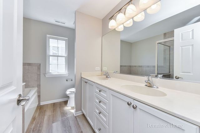 8426 Dawn Lane, Darien, IL 60561