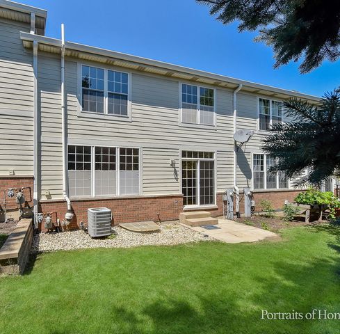 8426 Dawn Lane, Darien, IL 60561