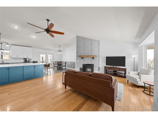 11549 Haskell Creek Rd, Larkspur, CO 80118