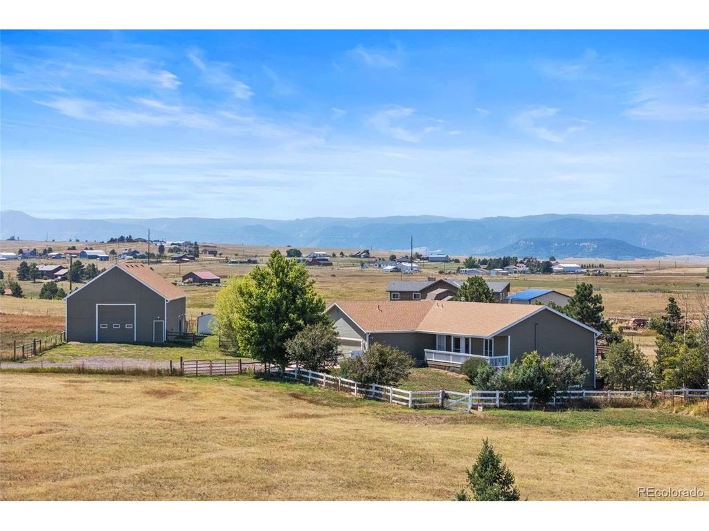 11549 Haskell Creek Rd, Larkspur, CO 80118