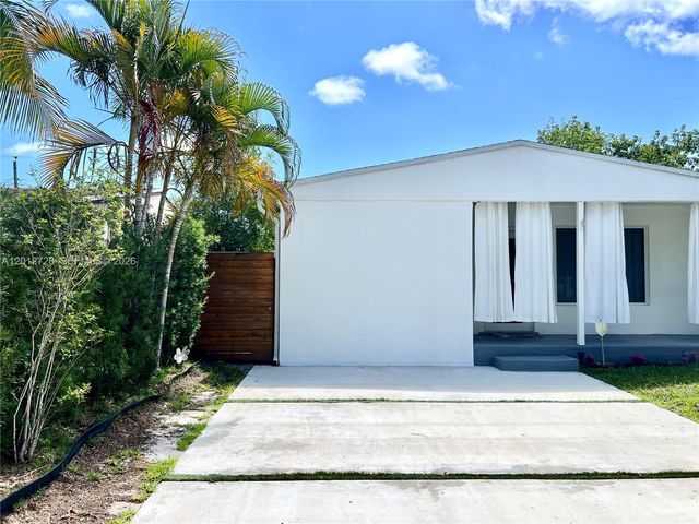 5300 NW 1st Ave 5300, Oakland Park, FL 33309
