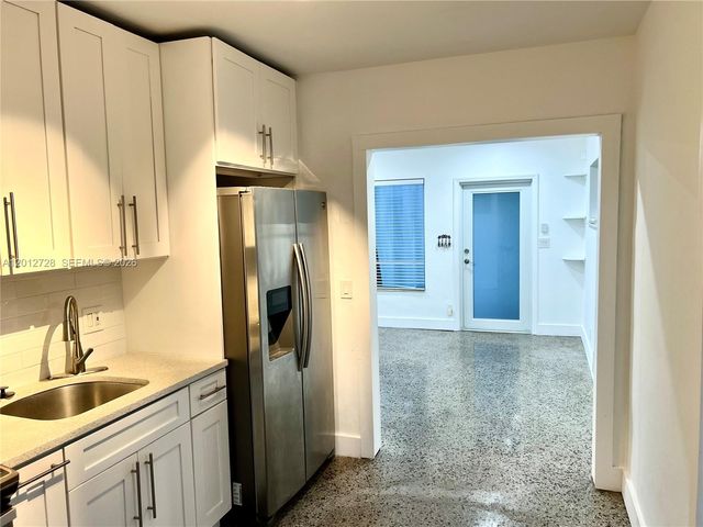 5300 NW 1st Ave 5300, Oakland Park, FL 33309