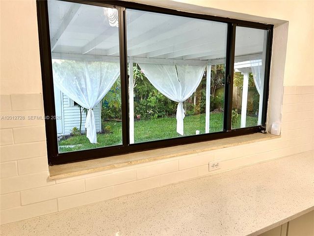 5300 NW 1st Ave 5300, Oakland Park, FL 33309