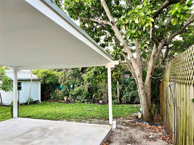 5300 NW 1st Ave 5300, Oakland Park, FL 33309