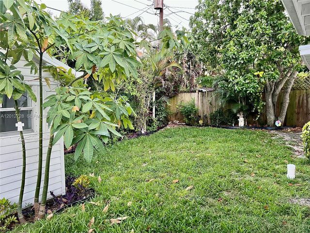 5300 NW 1st Ave 5300, Oakland Park, FL 33309