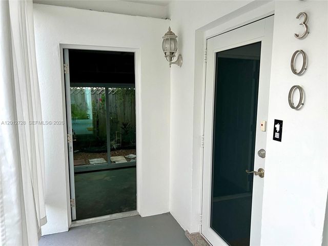 5300 NW 1st Ave 5300, Oakland Park, FL 33309