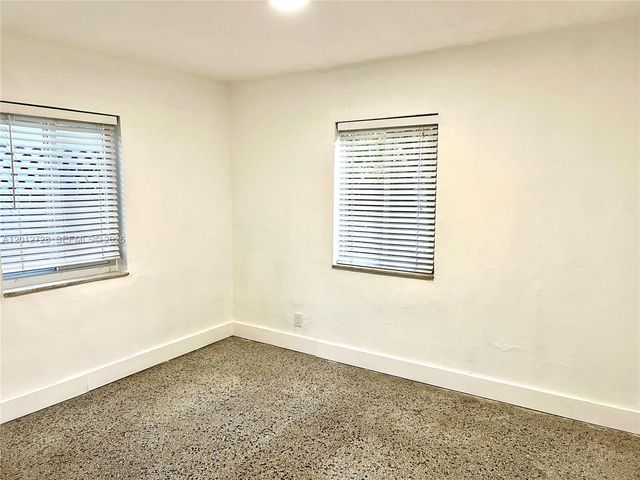 5300 NW 1st Ave 5300, Oakland Park, FL 33309