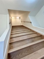 30 Davis 2, Beacon, NY 12508