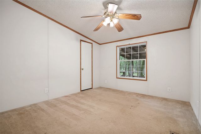 1229 Sandy Oaks Road, Quinlan, TX 75474