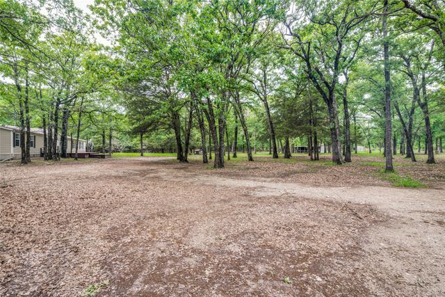 1229 Sandy Oaks Road, Quinlan, TX 75474