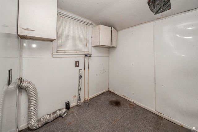 210 W 2nd Street, Junction City, KS 66441