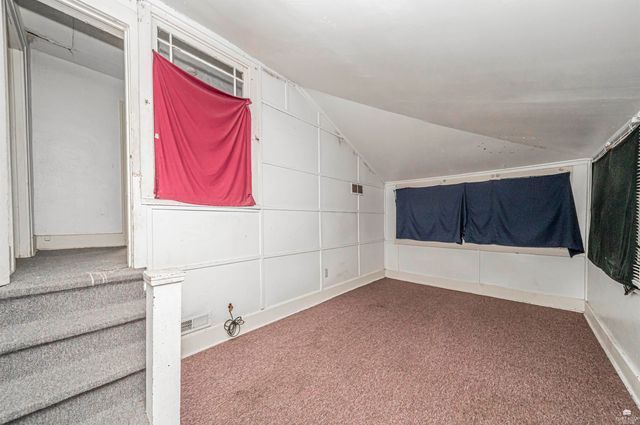 210 W 2nd Street, Junction City, KS 66441