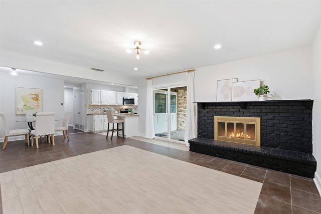 3736 Walnut Drive, Bedford, TX 76021