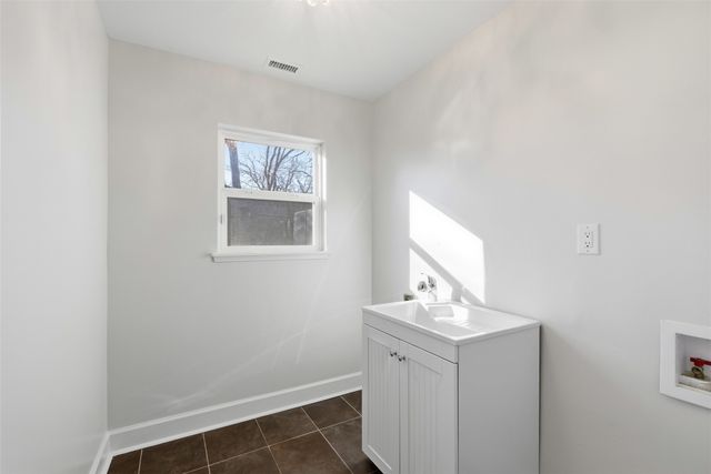 3736 Walnut Drive, Bedford, TX 76021