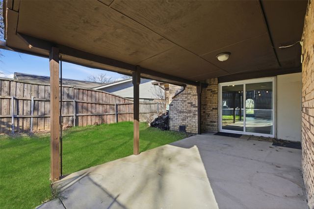 3736 Walnut Drive, Bedford, TX 76021