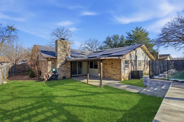 3736 Walnut Drive, Bedford, TX 76021