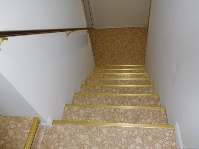 2000 Twin Sun Circle, Walled Lake, MI 48390