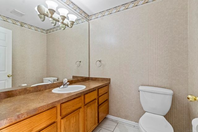 2000 Twin Sun Circle, Walled Lake, MI 48390