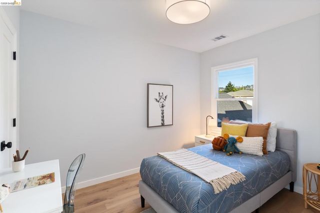 1207 1207 Cornell Ave, Berkeley, CA 94706