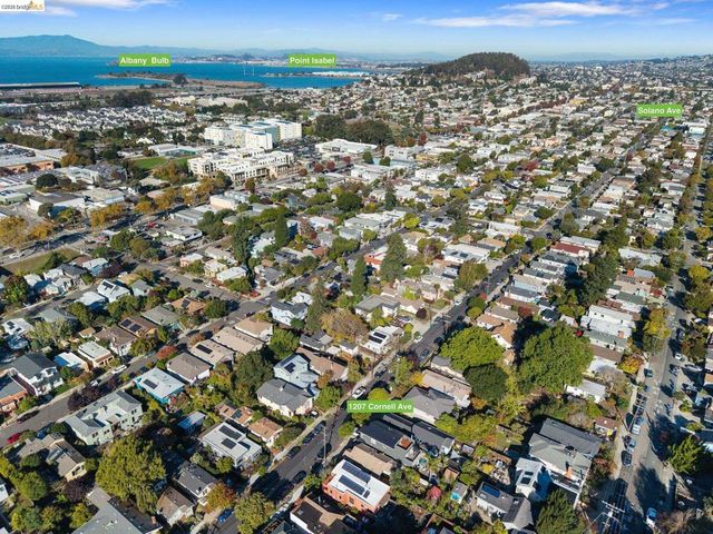 1207 1207 Cornell Ave, Berkeley, CA 94706