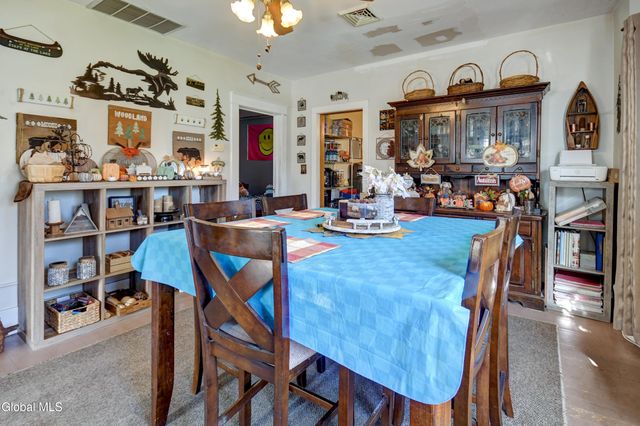 176 Florida Avenue, Amsterdam, NY 12010