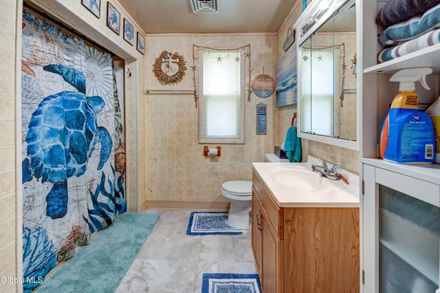 176 Florida Avenue, Amsterdam, NY 12010