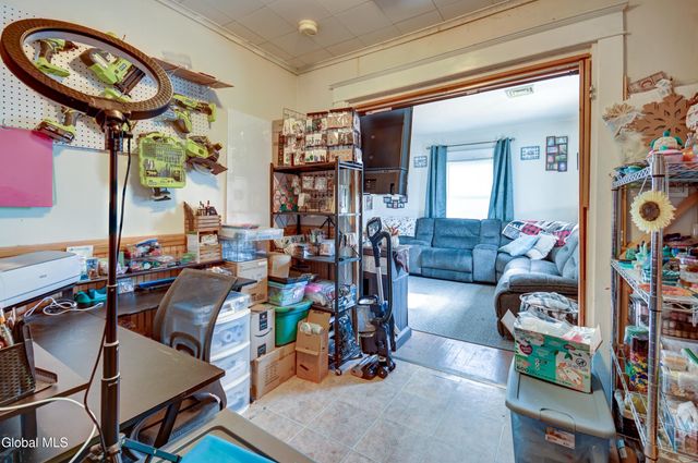 176 Florida Avenue, Amsterdam, NY 12010