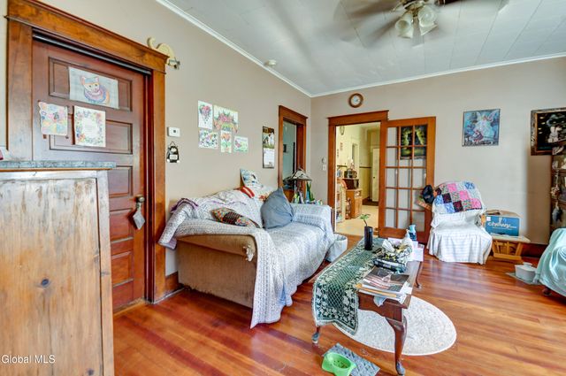 176 Florida Avenue, Amsterdam, NY 12010