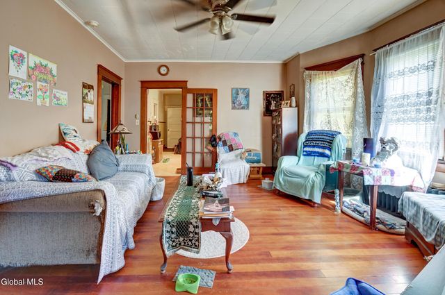 176 Florida Avenue, Amsterdam, NY 12010