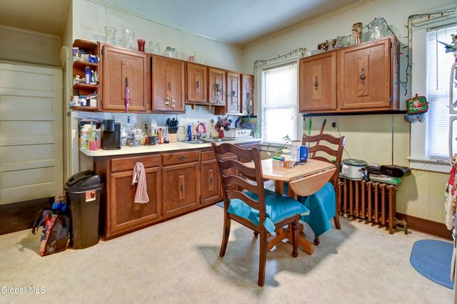 176 Florida Avenue, Amsterdam, NY 12010