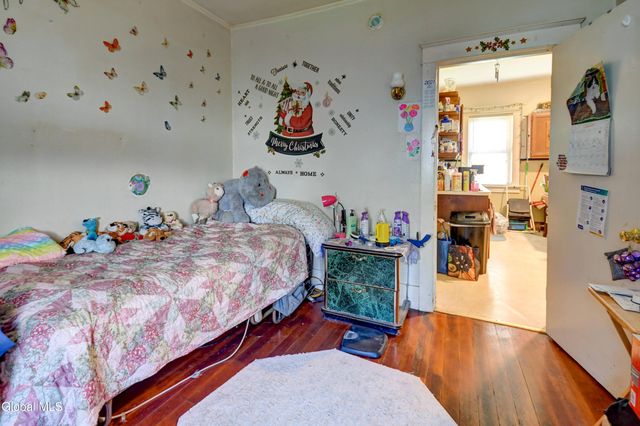 176 Florida Avenue, Amsterdam, NY 12010