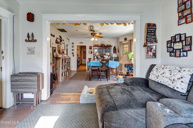 176 Florida Avenue, Amsterdam, NY 12010