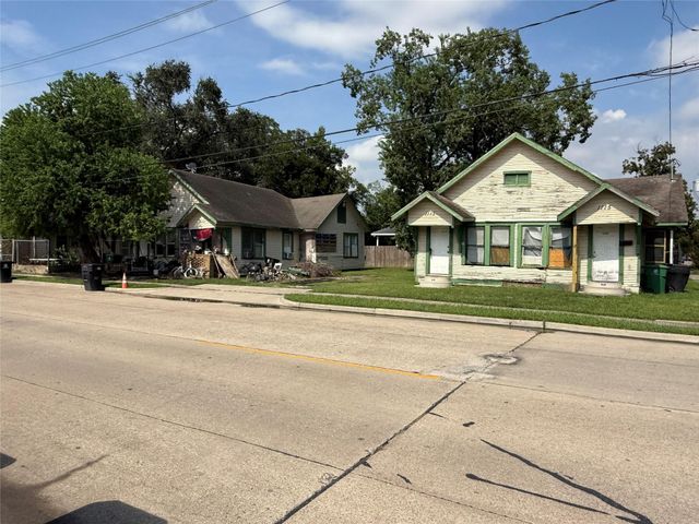 1109 N Cesar Chavez Boulevard, Houston, TX 77011