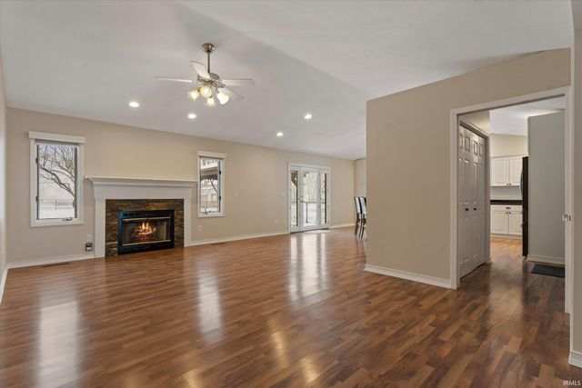 52060 Falcon Chase Drive, Granger, IN 46530