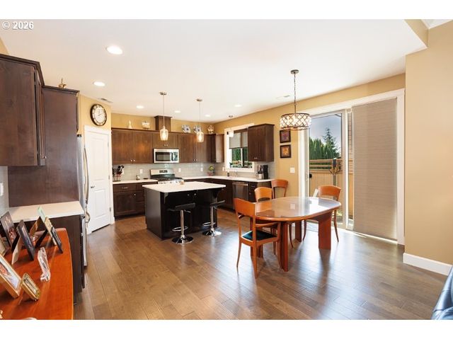 1145 N 1ST Ave, Ridgefield, WA 98642