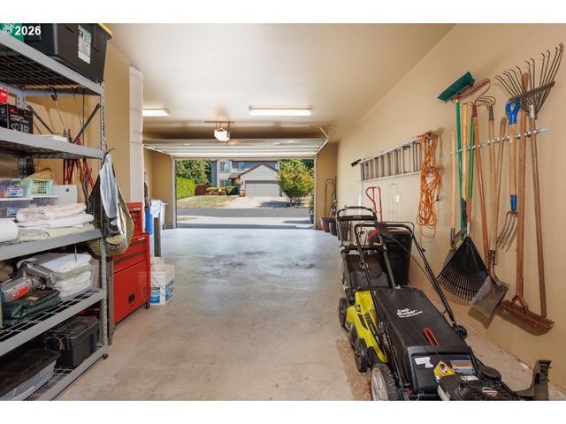 1145 N 1ST Ave, Ridgefield, WA 98642