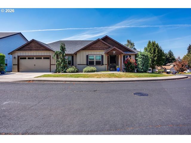 1145 N 1ST Ave, Ridgefield, WA 98642