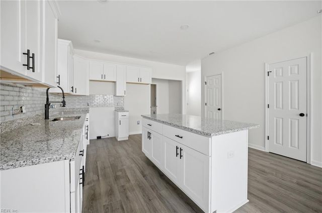 1526 Delevan ST, Norfolk, VA 23523