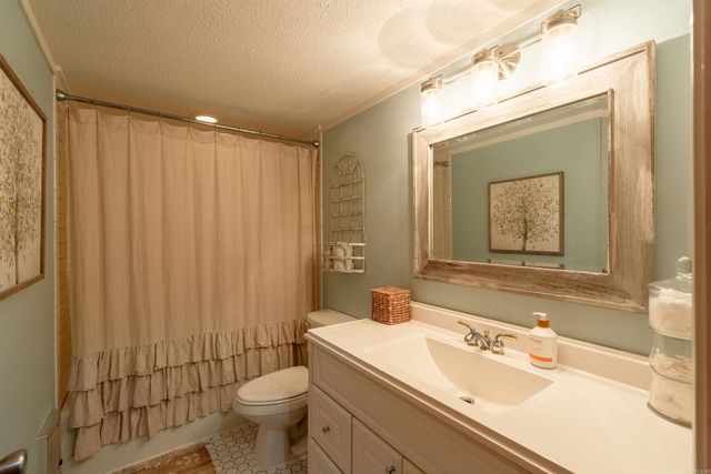 1499 Tannenbaum Road, Drasco, AR 72530