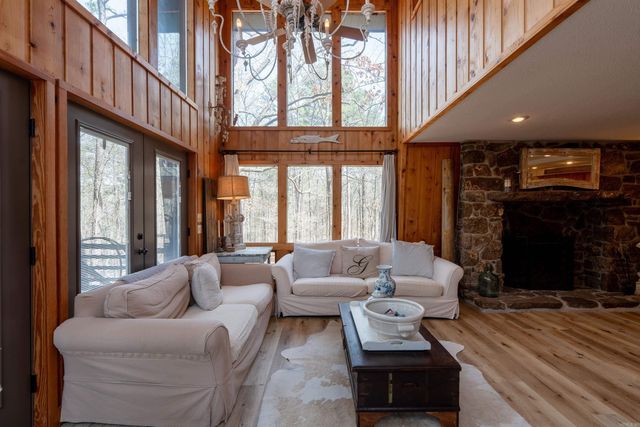 1499 Tannenbaum Road, Drasco, AR 72530