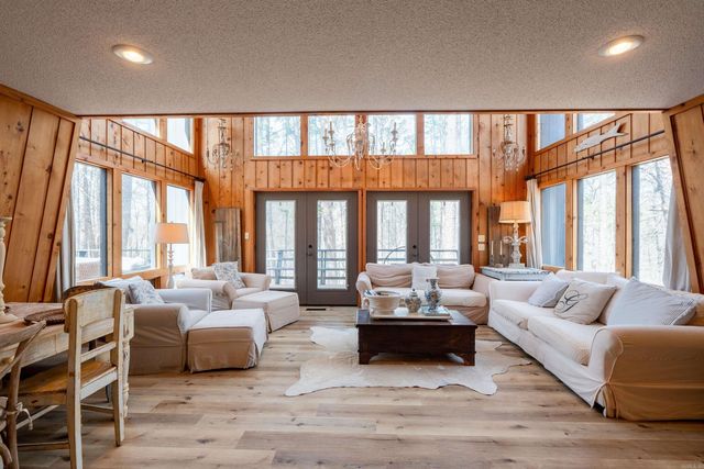 1499 Tannenbaum Road, Drasco, AR 72530