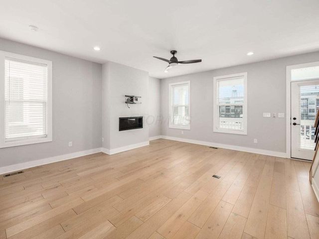 1187 Cromartie Lane, Columbus, OH 43201