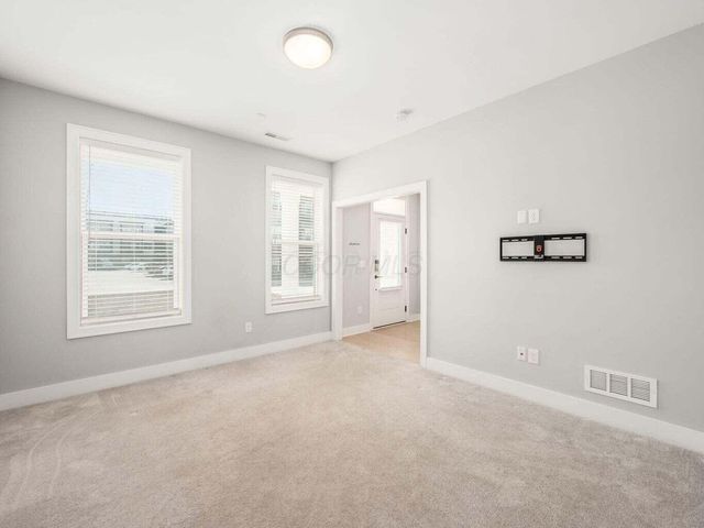 1187 Cromartie Lane, Columbus, OH 43201