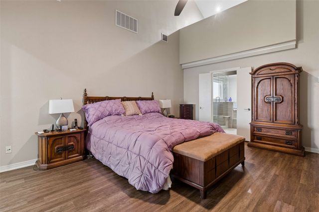 870 Highridge Drive, Lakewood Village, TX 75068