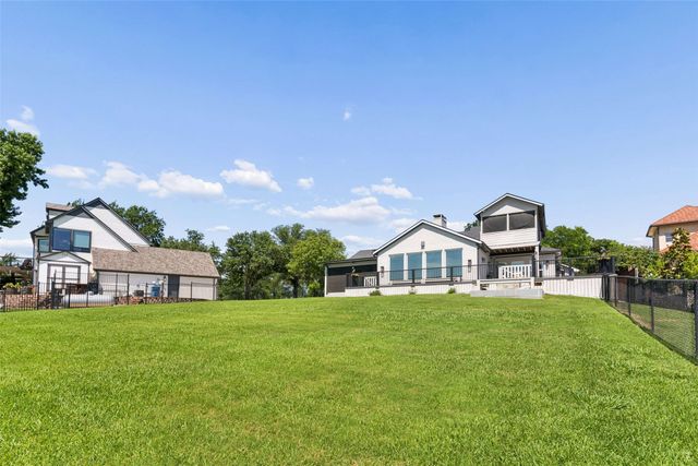 870 Highridge Drive, Lakewood Village, TX 75068