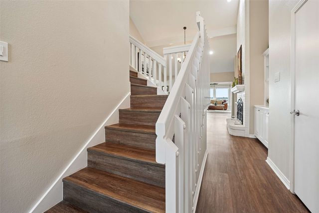 870 Highridge Drive, Lakewood Village, TX 75068